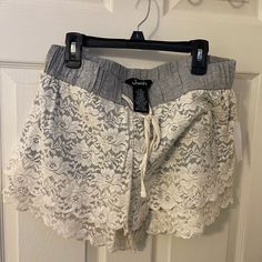 New With Tags. Size Large Bundle My Closet And Save!! Thank You For Shopping!! Casual Lace Trim Short Bottoms, Casual Bottoms With Lace Trim, Casual Summer Bottoms With Lace Trim, Casual Stretch Shorts With Lace Trim, Casual Bottoms With Lace Trim For Summer, Casual Lace Trim Shorts For Vacation, Casual Shorts With Lace Trim For Day Out, Casual Lace Trim Shorts For Day Out, Casual Cotton Shorts With Lace Trim