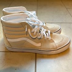 High Top Vans Suede Tan Never Worn Outside Size 9 Men, 10.5 Women Tan Vans, Vans High Tops, Vans Suede, Vans High, Shoes Vans, High Top Vans, Womens Vans, Vans Shoes, High Top