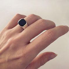 womens Onyx Signet Ring