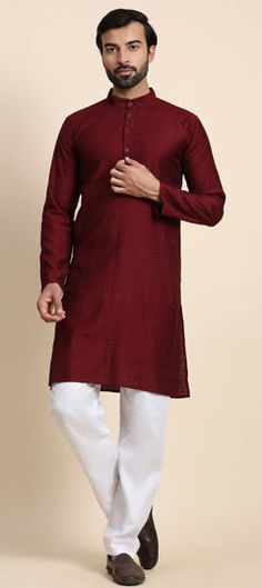 Red and Maroon color Kurta Pyjamas in Rayon fabric with Thread work Festive Long Sleeve Burgundy Kurta, Festive Burgundy Long Sleeve Kurta, Engagement Reception, Reception Lehenga, Thread Work, Maroon Color, Rayon Fabric, Salwar Kameez, Lehenga