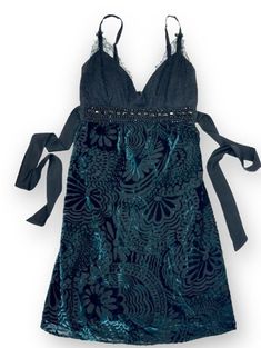 I just added a new item to eBay, Single Burnout Silk Velvet & lace Beaded Sweetheart Neck Tank Dress M L $199! #eBay #eBaySeller Embellished Sleeveless Lace Dress, Embellished Fitted Lace Dress, Fitted Embellished Lace Dress, Lace Empire Waist Party Dress, Fitted Sleeveless Embellished Lace Dress, Oc Inspo, Velvet Lace, Holy Communion, Sweetheart Neck