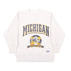 University of Michigan Wolverines Crewneck Sweatshirt  Condition : 9/10 Size : M Material : Cotton Measurement Chest : ( Armpit - Armpit ) 21.5 " inches Length : ( Top seam - Bottom seam ) 28" inches Sleeve : ( Armpit - cuff ) 19.5" inches Shipping  We ship within 1-2 days after payment is received. Shipping WORLDWIDE. The package will be shipped with registered directly from Thailand via DHL Express with tracking number and it will take about 2 - 5 business days.  Please leave your contact numb Throwback Long Sleeve T-shirt For College, Vintage White Sweater For College, White Vintage Sweater For College, 90s Style Crew Neck Sweatshirt With Embroidered Graphics, Vintage Crew Neck Sweater With Embroidered Graphics, 90s Crew Neck Sweatshirt With Screen Print, 90s Style Crew Neck Sweatshirt With Screen Print, Vintage Embroidered College Top, Vintage Embroidered Graphic Top For College