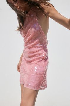 SEQUIN HALTER DRESS - Pink | ZARA United States Pink Glitter Outfit, Pink Sequin Party Dress, 23 Bday, Jumpsuit For Wedding Guest, Sequin Halter Dress, Vestidos Halter, Trench Coat Dress, Sequin Halter, Sequin Appliques