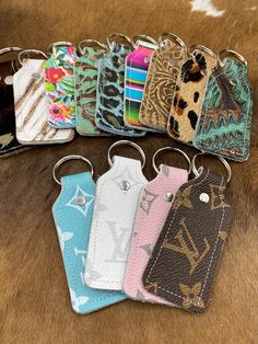 reSCENTit Key Fob - Brazos Avenue Market Gift Items For Men, Key Fobs Diy, Leather Working Patterns, Diy Leather Earrings, Key Fobs Wristlet, Leather Key Fobs, Cricut Craft Room, Leather Projects, Leather Gifts