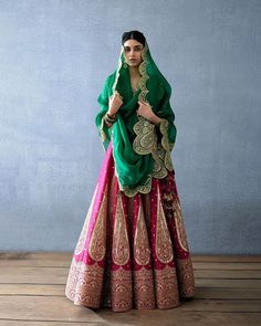 VISIT LIKE AND FOLLOW US For immediate response please call or WhatsApp us on +918099634110 Bridal lehenga.indianwedding lehenga.lehengalove.love.indianbridallehenga.indianware.saree.blouse,lehengalovers,indianbridalmakeup.bollywoodlehenga,haldi, Sangeet,haldidresses,bridalgagarhas, #lehenga #lehengalove #lehengalovers❤️❤️❤️ #lehengalovers #bridal #indianwedding #indiansaree #indianbride #indianbridalmakeup #indianbridalwear #bollywood #bigfatindianwedding #haldi #haldiceremony #usaindia... Bridal Lehenga Collection, Indian Bridal Lehenga, Pakistan Fashion, Lehenga Collection, Indian Bridal Wear, Designer Party Wear Dresses, Dress Indian Style