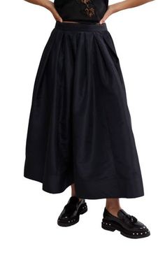 Embrace your free-spirited side and play up the joyful motion of this flowy, high-volume skirt made from crinkly lightweight fabric. 34" length (size Medium) Back zip closure 50% nylon, 50% polyester Dry clean Imported Volume Skirt, Free Spirited, Chunky Sweater, Classic Outfits, Fabric Gifts, Free Fabric, Black Fits, Skirt Black, Full Skirt