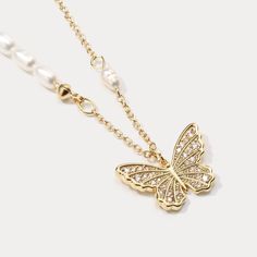 Plating: 14K Gold Materials: 14K Gold on Brass, Freshwater Pearl, Cubic Zirconia Measurements: Length: 14.17"(36cm) + Extender: 1.97"(5cm) Pendant Diameter: 0.39"(1cm) Weight: 5.29g Butterfly Pearl Necklace, Butterfly Motif, Girls Jewelry, Nature Jewelry, Casual Attire, A Butterfly, Microfiber Cloth, Gold Material, Fresh Water