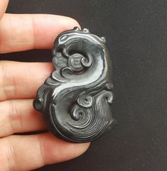 Chinese antiquity dragon phoenix bird Carved Amulet Jade Pendant,1.Material: natural black green jade stone bead, top with pass hole2.Size of bead:approx 54mmx40mmx6mm in size.3. this price is 1pendant.4. fit make earring /brooch/pendant/necklace ect jewelry,5.If you have speical requests, I'll be happy to do it for you.6.Returns:I accept returns.1)Send me an email within 7 days and let me know the item is being returned.2)I will refund your money after we recieve our merchandise.3)Precondition: Black Spiritual Jewelry With Dragon Design, Spiritual Black Jewelry With Dragon Design, Black Carved Round Jewelry, Black Dragon Design Jewelry Gift, Black Jewelry With Dragon Design For Gift, Black Carved Symbolic Necklace, Black Symbolic Carved Necklace, Black Jade Jewelry With Natural Stones, Symbolic Black Carved Necklace