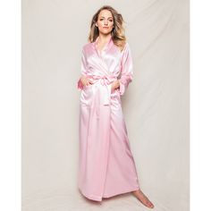 The pièce de résistance of pajamas: the perfect supple luxury 22mm silk robe. Ankle length, it includes all the lovely details (chic piping on the cuffs, generous sash) that grace our classic pajama silhouettes. | Petite Plume | Women's Silk Long Robe, (Pink, Size Small)  |  Maisonette collects the best children’s products from around the world (unlike Zulily, Etsy, The Tot, Farfetch Kids, Childrensalon, Crate and Kids, Kohls, Wayfair, Buy Buy Baby, Nordstroms, Mini Boden, J.Crew Factory, or Pot Classic Pajamas, Silk Robe, Pajama Robe, Buy Buy, Buy Buy Baby, Romper Dress, Mini Boden, J Crew Factory, Short Rompers