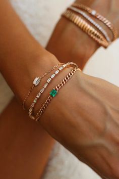 Emerald Bracelets, Diamond Chain Bracelet, Bangles Collection, Green Stone Bracelet, Bracelet Emerald, Cuban Link Bracelet, The Bling Ring, Easy Doodle, Elegant Jewellery