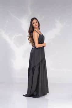 Dress For Women, Black Dress, Maxi Dress ♛ All of Rosche's pieces are created with the sole purpose that YOU feel beautiful! Enjoy unique details in combination with high-quality materials every day and make an statement every place you go! ♛ Perfect for every occasion! ♛ Sizes: XS-4XL ♛ Materials & Care: Chiffon ♛ Delivery: ✈ Ready to ship in 3-5 business days. Priority shipping is used for all our packages: STANDART shipping estimated time for delivery: * Shipping to USA & Canada ~ 10- Black Maxi Dress For Summer Wedding, Black Dress Maxi, Graduation Dress Plus Size, Women Black Dress, Engagement Dress, Dress Open Back, Womens Prom Dresses, Black Dress Formal, Open Back Dress