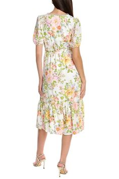 Final Sale Item Look effortlessly stylish in this Tahari ASL dress. Crafted from wrinkle-resistant polyester, it features a V-neckline, short sleeves, an a-line cut, and an elastic waist for easy-wearing comfort. The vibrant prints add a touch of flair to any wardrobe. A Line Cut, Versatile Dress, Polyester Dress, Versatile Dresses, Chic Boutique, Vibrant Prints, Casual Chic, Final Sale, Elastic Waist