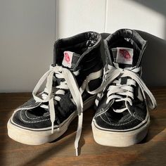 These Are The Classic Old Skool Hi-Top Sneaker By Vans. They Have A Suede And Cavas Upper Material And Their Signature Rubber Soles. The Laces Are Extra Long In Case You Want To Lace All The Way Up Or Wrap Around Your Ankle To Tie. I’ve Had These Shoes For Several Years, They’re In Fantastic Shape But Have That “Worn In” Look As Opposed To Looking Brand New. These Are A 9.5 Women’s/ 8.5 Men’s. These Shoes Are Unisex! I Normally Wear A 10 Women’s And I Think These Fit Comfortably Vans High-top Canvas Shoes With Laces, Sporty Vans High-top Lace-up Sneakers, Vans High-top Skate Shoes With Elastic Laces, High-top Vans Skate Shoes With Textured Sole, Vans High-top Skate Shoes With Textured Sole, Vans Black And White, Vans Sk8 Hi, Classic Vans, Sk8 Hi