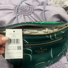 Monstera Fanny Pack Brand New Never Used Blue Kate Spade Purse, Leather Zip Pouch, Kate Spade Green, Cross Shoulder Bags, Bags Kate Spade, Gold Handbags, Crossbody Tote Bag, Chain Crossbody Bag, Kate Spade Purse