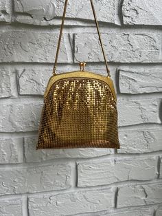 Vintage gold Whiting and Davis bag Vintage Evening Bags, Mesh Bag, Clutch Handbag, Vintage Gold, Evening Bags, Purses And Handbags, Clutches, Mesh, Ships