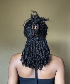 Summer Black Hairstyles, Mini Twists Natural Hair, Flips Hair, Twists Hairstyles, Twisted Hair, Twist Styles