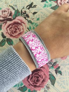 Fitbit Flex bracelet https://www.etsy.com/listing/270011930/gray-floral-fitbit-wrist-band-bracelet Adjustable Cheap Wristband, Adjustable Pink Wristlet With Wrist Strap, Adjustable Pink Band Bracelet, Fitbit Bands Diy, Fitbit Bracelet, Fit Bit, Fitbit Bands, Fabric Bracelets, Smart Jewelry