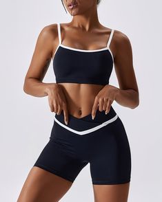 Sporty Sculpting Sports Bra, Black Sculpting Activewear With Built-in Bra, Sculpting Black Activewear With Built-in Bra, Black Sculpting Sports Bra, Black Sculpting Activewear For Yoga, Black Sculpting Athleisure Activewear, Black Sculpting Sports Bra For Sports, Sporty Sculpting Activewear For Sports, Sporty Sculpting Activewear For Gym