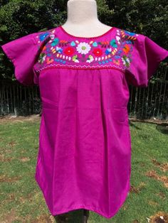 "Embroidered blouse, Mexican blouse, Medium,M,BoHo, blouse, top,Oaxaca,purple,fusia,pink,Indian,hupil Medium 38\"-40\"\" bust 27\" neck to bottom excellent condition BL491 Embroidered blouse, Mexican blouse, Medium,M,BoHo, blouse, top,Oaxaca,purple,fusia,pink,Indian,hupil" Casual Embroidered Purple Blouse, Casual Purple Embroidered Blouse, Traditional Purple Cotton Top, Purple Embroidered Short Sleeve Blouse, Summer Crew Neck Blouse In Purple, Summer Purple Blouse With Crew Neck, Purple Crew Neck Blouse For Summer, Spring Embroidered Purple Blouse, Spring Purple Embroidered Blouse