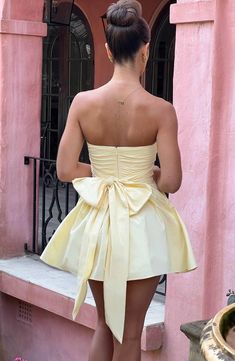 Bow Bandeau, Y2k Dress, 파티 드레스, Maxi Dress Sale, Pleated Mini Dress, Mini Dresses For Women, Evening Attire, Glamorous Evening Gowns, Flowing Maxi Dress