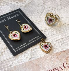 Italian Florentine Micromosaic Jewelry is a brand-new vintage style product made in Italy. Wedding gift.🇮🇹 🩰This is made to order and needs 3-6 weeks to make. It's a brand new product but made in vintage style. the heart part size:1.3x1.3 The price is for one single piece. ⚜️You can choose a background color(Option: primary color) Random floral patterns, our products are manufactured and completed with meticulous work by a mosaicist using Murano glass and enamels.  Each piece is produced individually, completely handmade by craftsmen employing a variety of colors, patterns, and motifs.  Please note: Each item comes differently and we cannot guarantee which one you will receive. 🩰More items on our webside https://laballerinagallery.com Information: laballerinagallery@gmail.com Rose Heart, Rosé Heart, Ring Pendant, Wedding Jewelry Earrings, Enamels, Italy Wedding, Mode Vintage, Jewelry Vintage, Heart Jewelry