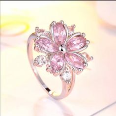 Simulated Sapphire Princess Engagement Rings, Cherry Blossom Ring, قلادات متدلية, Pink Wedding Rings, Gaun Fashion, Princess Ring, Bride Jewelry, Seni 3d, Celtic Knots