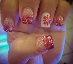 Christmas Christmas Nail Designs Red And Silver, Red Fade Nails, Ombre Holiday Nails, Christmas Nail Designs Red, Sparkle Ombre, Fade Nails, 2000s Nails, Christmas Snowflakes Nails, Snowflake Nail Design