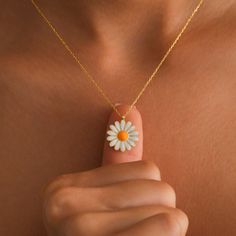 Thank you for supporting women with small businesses, I hope you like the products we designed for you, take care of yourself 🥰❤️ 14K Gold Plated Daisy Necklace Made of 925 Sterling Silver - Pure Beauty of Nature 🌼 Product Description: Representing the elegance and purity of nature, this daisy necklace will add elegance to your every moment. Made of 925 sterling silver and finished with 14 carat gold plating, this necklace dazzles with the elegant details of the daisy flower. This special desi Handmade White Charm Necklaces For Birthday Gift, White Pendant Charm Necklace For Birthday, Cute Flower Pendant Jewelry For Gifts, Cute Flower Pendant Jewelry Gift, Cute Flower Shaped Jewelry For Gifts, Cute Flower Shaped Jewelry Gift, Cute Flower-shaped Jewelry For Gifts, Cute Jewelry With Flower Charm For Mother's Day, Cute Flower Shaped Jewelry For Mother's Day