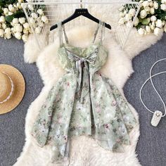 Fabric: BlendedColor: GreenSize: (cm)S bust 74-94 waist 65 length 51M bust 76-98 waist 69 length 52.5L bust 82-102 waist 73 length 54Washing Suggestions: Hand wash recommended, hang to dry, do not bleach, low iron&ltp&gtPlease check the size carefully when you placing the order&lt/p&gt&ltbr/&gt&ltp&gtFor more pictures please contact us.&lt/p&gt&ltbr/&gt Floral Halter Dress, Low Iron, French Vintage, Vintage Floral, Halter Dress, Bleach, Women's Fashion, Hand Wash, Womens Dresses