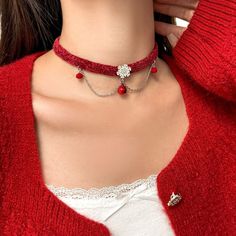 Length: 31-40cm Red Clavicle Chain Necklace For Party, Party Clavicle Chain Layered Choker Necklace, Red Metal Choker For Party, Trendy Red Choker For Party, Trendy Red Party Choker, Elegant Clavicle Chain Flower Choker Necklace, Elegant Red Chain Necklace For Party, Trendy Red Choker As Gift, Red Clavicle Chain Choker