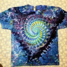 Spiral galaxy tee. Ice dyed using dyes from dharma trading co. Diy Tie, Spiral Galaxy, Dye Ideas, Tie Dye Diy