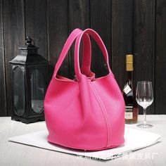 Mini Shoulder Bags, Cowhide Handbags, Europe Style, Handbag For Women, Europe Fashion, Tote Bags Handmade, Leather Bucket Bag, Leather Bucket, Mini Shoulder Bag