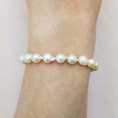 This is a charming baroque style bracelet made of 22 Japanese Cultured Seawater pearls. The pearls are slightly irregular and measure about 6mm each.   - The magnetic clasp is gold plated - 7.5" bracelet Japanese Pearls, Baroque Style, Baroque Fashion, Akoya Pearls, Magnetic Clasp, Last Minute Gifts, Pearl Bracelet, Fashion Bracelets, Bracelet Making