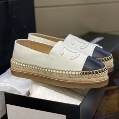 Olivia Mark - Fisherman Style Straw Woven Espadrilles with Thick Platform, Breathable Leisure Loafers for Height Increase, Genuine Leather Comfort Hermes Birkin Bag 25, Chanel Espadrilles, Fisherman Style, Latest Sandal, Height Increase, Chunky Heels Sandals, Chanel Espadrille, Flat Espadrilles, Slingback Pump