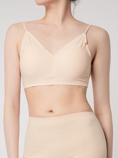 Composition : 85% nylon, 15% spandex, Pad shall :100% cotton, Pad inside: urethane foamColor : beige, white, blackCountry of Origin : China Low Back Bra, Bra Top, Lingerie Sleepwear, Low Back, Bra Tops, Composition, Lingerie, Spandex, China