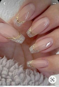 Elegant Golden Nails, Wedding Nails Bridesmaid Elegant Gold, Silver And Gold Nails Holiday, Silver And Gold Manicure, Wedding Nails Gold Accent, Gold Nails, Fashion Nails, Gel Nails