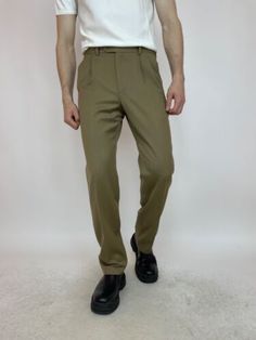 CORTEFIEL Pleated Trousers Mens beige pants size 42  | eBay Beige Pants Men, Trousers Mens, Beige Pants, Pleated Trousers, Mens Trousers, Ebay Store, Im Not Perfect, Mens Accessories, Trousers