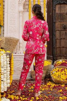 Shop for Chhavvi Aggarwal Pink Crepe Floral Print Jacket And Pant Set for Women Online at Aza Fashions Hot Pink Jacket, Floral Print Jacket, Pink Pants, Pink Jacket, Full Sleeves, Print Jacket, Floral Motifs, Pant Set, Printed Pants