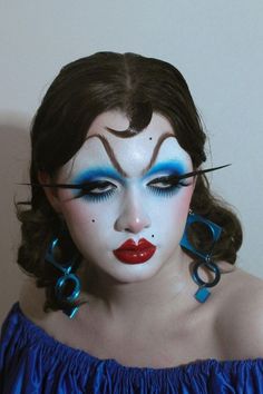 Drag Makeup, Cool Makeup Looks, Interesting Images, Horror Movie Characters