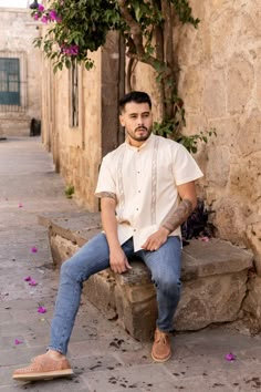 This beautiful Guayabera for Men is embroidered with a Traditional Ethnic design and adds a sophisticated flare to your wardrobe.  This elegant button up Shirt is perfect for special occasions such as Mexican Fiestas, Quinceañeras, Weddings, etc. It has two pockets on the bottom part of the shirt.  This guayabera is made by Mexican Artisans in Mexico. More style available here: https://www.etsy.com/es/shop/SoleiEthnic?ref=seller-platform-mcnav&section_id=26873542 Mens Fiesta Outfit, Puerto Rican Mens Fashion, Men Quinceanera Outfit, Bachata Outfit Men, Mens Guayabera Outfit, Mexican Wedding Outfit Men, Mexican Mens Outfits, Quinceanera Men Outfit, Havana Outfit Men