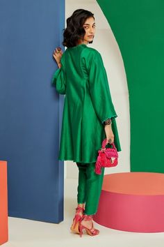 Buy Green Chanderi Notched Fauve Flared Kurta And Tulip Pant Set For Women by Ridhi Mehra Online at Aza Fashions. Potli Button, Ridhi Mehra, Tulip Pants, Cotton Kurti Designs, Cotton Kurti, Lace Border, Scalloped Lace, Pant Set, Kurti Designs