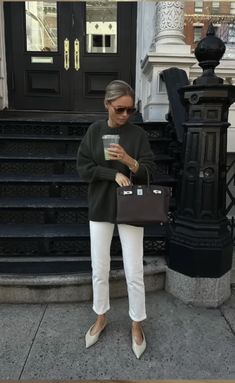 Claire Rose Cliteur, Claire Rose, Work Outfit Inspiration, Coffee Today, Mum Fashion, What To Wear Today, Transition Outfits, Europe Fashion, Classy Work Outfits