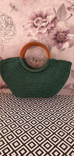 Crochet handbag Casual Beach Crochet Bag With Detachable Handle, Casual Crochet Beach Bag With Detachable Handle, Trendy Crochet Bag With Detachable Handle For Vacation, Summer Crochet Bag With Detachable Top Handle, Trendy Crochet Vacation Bag With Detachable Handle, Casual Crochet Bag With Detachable Handle For Vacation, Spring Top Handle Crochet Bag With Handles, Casual Woven Crochet Bag With Top Handle, Spring Crochet Top Handle Bag