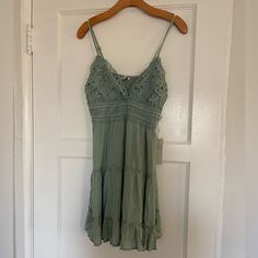 Nwt Iris Dress Size Small Smocked Back Teal Color Casual Green Dress With Lace Trim, Green Dress With Lace Trim For Day Out, Casual Green Mini Dress With Lace Trim, Basic Dresses, Lace Sweetheart Wedding Dress, Simple Lace Wedding Dress, Wedding Guest Dresses Long, Wedding Dress Organza, Ruffle Wedding Dress