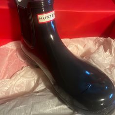 Hunter Boots Women Size 11 Black Waterproof Rain Boots With Round Toe, Casual Black Rain Boots, Classic Black Boots With Cushioned Footbed, Black Ankle-high Waterproof Rain Boots, Black Waterproof Ankle-high Rain Boots, Casual Black Ankle-high Rain Boots, Black Slip-on Waterproof Boots, Black Slip-on Boots For Fall, Black Waterproof Slip-on Boots