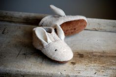 Wooly Baby Thumpers Bunny Slippers, 5 Months, Future Baby, Future Kids, Childrens Fashion, Baby Love, Kids Wear, Baby Accessories