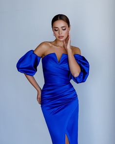 Fabric: High quality satin Cotton 50%, Polyester 50% Midi length Puff-sleeve V-neck Available colors: Black, Dusty Pink, Light Beige, White, Lavender, Emerald, Sax Blue White Lavender, Puff Sleeve Dresses, Dress Satin, Blue Midi Dress, Blue Satin, Pink Light, Winter Sale, Leather Fabric, Light Beige