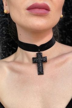 Gothic Black Cross Choker Black Cross Jewelry For Halloween, Gothic Cross Pendant Jewelry For Halloween, Gothic Black Cross Necklace Gift, Gothic Black Choker For Evening, Black Gothic Choker For Evening Wear, Gothic Black Crucifix Cross Necklace, Black Cross Pendant Jewelry For Halloween, Gothic Black Cross Pendant Necklace, Silver Cross Choker For Party