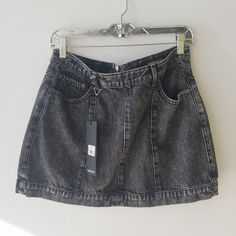 Nwt! Msrp Was $110 At Uo. Black Denim Mini Skirt With Back Exposed Zip. Size 30, Approx Jrs Sz Large. Great Quality Denim. Waist 16" Length 14" Hip 20" I Ship Next Business Day To Allow For Cancellations. Will Be Packaged With Care Grunge, Goth, Miniskirt, Punk, Faded, Acid Wash, 80s, 90s Trendy Mid-rise Lined Skirt, Edgy Dark Wash Skirt With Pockets, Black Denim Short Skort, Black Denim Short Length Skort, Black High Rise Fitted Skort, Black Fitted High Rise Skort, Fitted High Rise Black Skort, Spring Denim Skirt With Pockets For Night Out, High-rise Fitted Black Skort