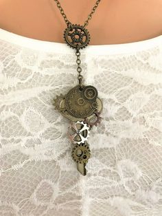 Key Jewelry Necklaces, Steampunk Key Necklace, Clock Jewelry, Gem Necklaces, Jewelry Assemblage, Clock Necklace, Steampunk Key, Hardware Jewelry, Steam Punk Jewelry